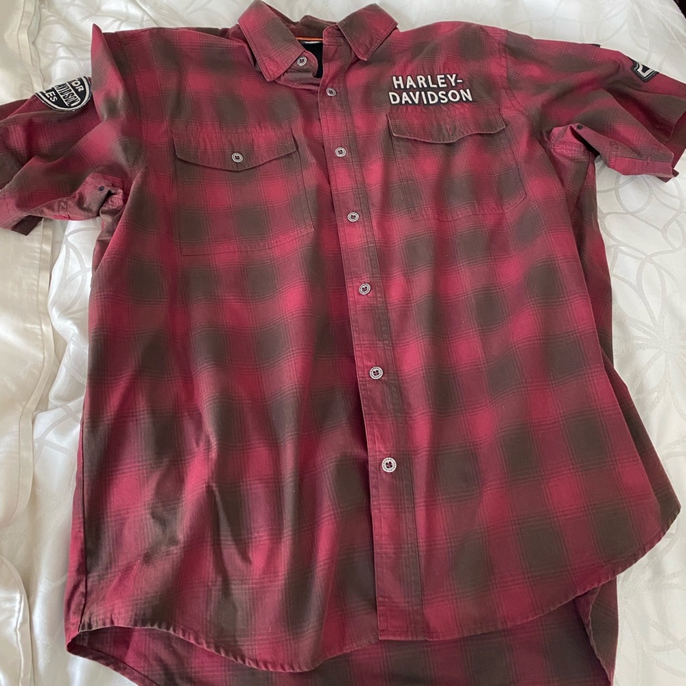 Original Harley Davidson red & black button down short sleeve performance shirt.